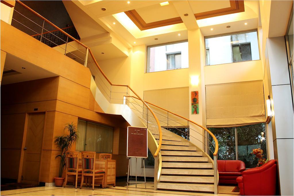 The Ambassador Hotel ปูเน่ ภายนอก รูปภาพ